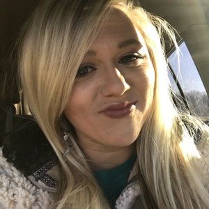 Meet your Posher, Kristina